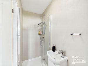 Shower Room- click for photo gallery